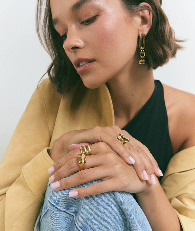 Outline Square Ring