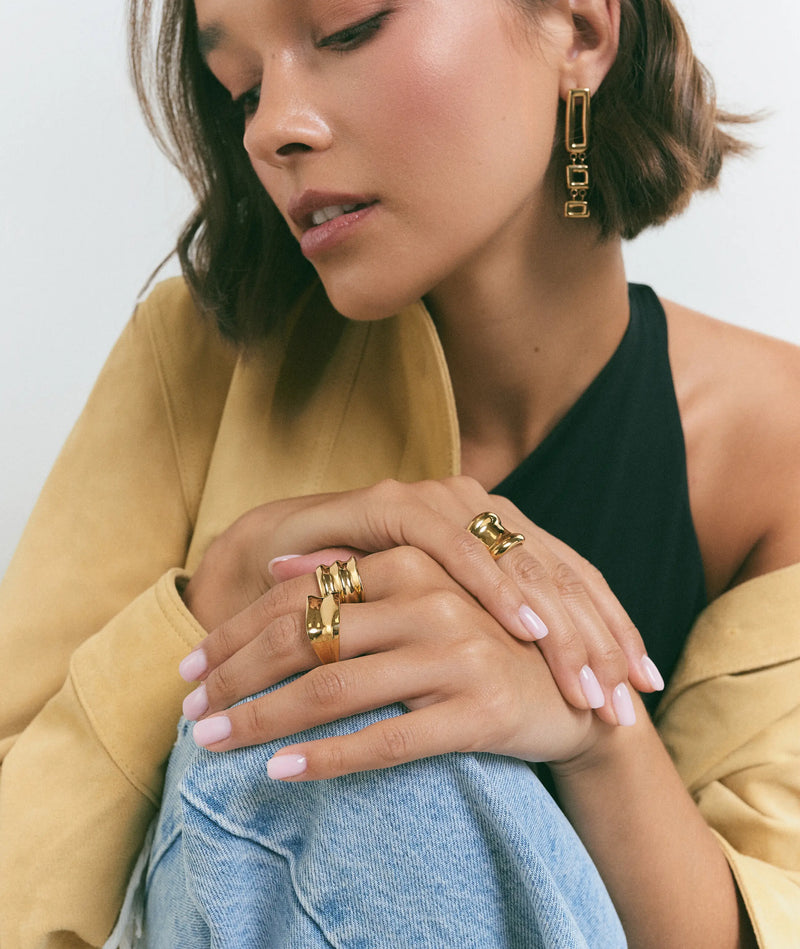 Outline Layered Ring