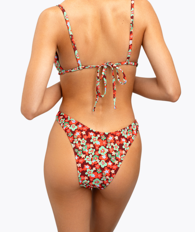 Macarella Set V-Shape Bikini